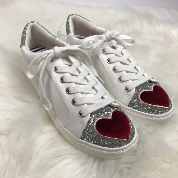 betsey johnson tennis shoes